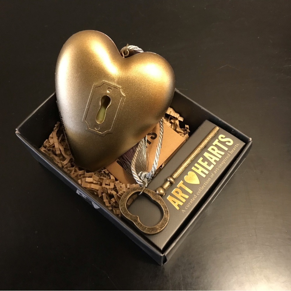 Decorative Heart with Butterfly Design - Picture 4 of 4